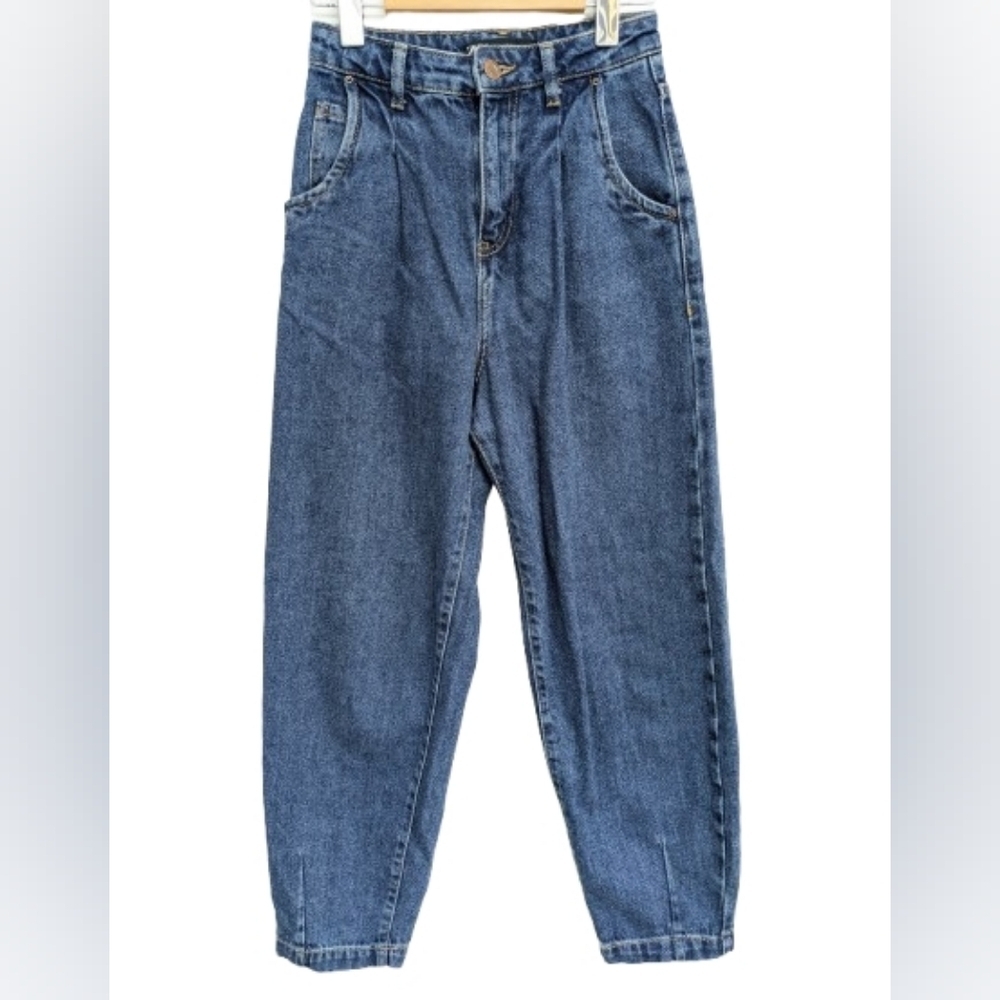 Zara Medium Blue High-Waist Mom Jeans – Relaxed Vintage Tapered Fit size 0